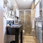 Valens Downtown Hotel