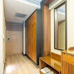 Hotel Valens Downtown 4*
