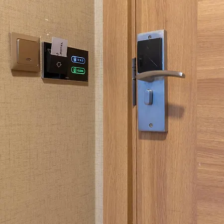 Valens Downtown 4*