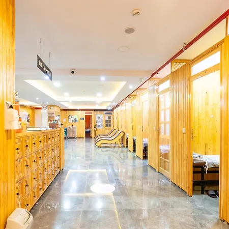 Valens Downtown Hotel