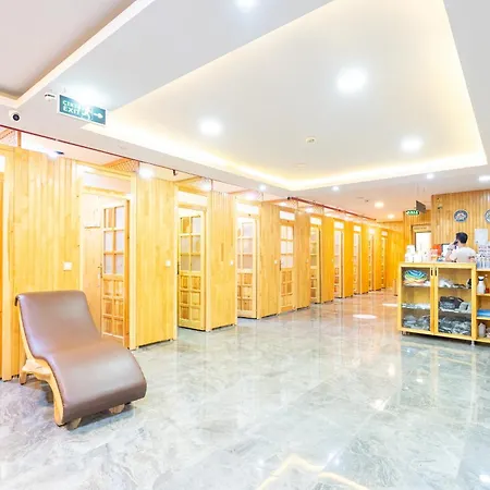 Valens Downtown Hotel