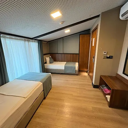 Ξενοδοχείο Valens Downtown 4*