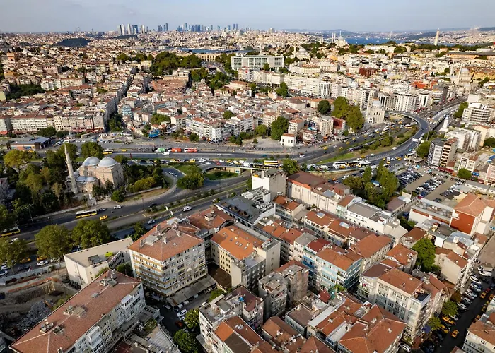 Hotel Valens Downtown 4*