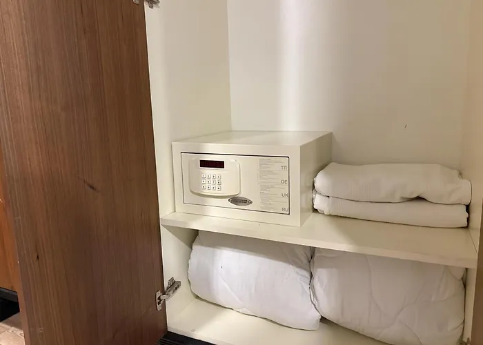 Hotel Valens Downtown 4*