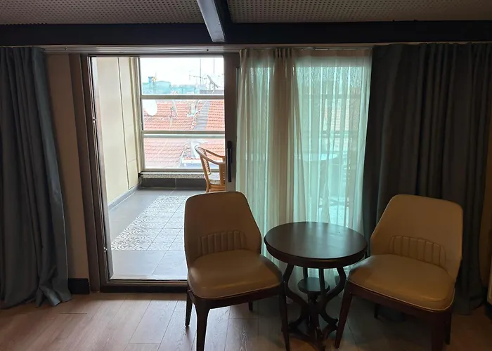 Valens Downtown Hotel 4*