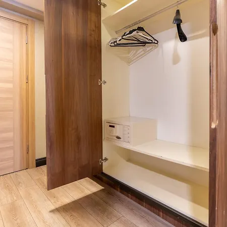 Valens Downtown 호텔 4*