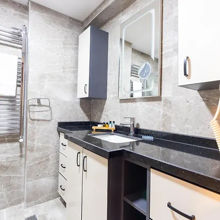 Valens Downtown Hotel 4*